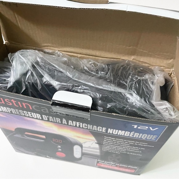 Just In Case 12V Air Compressor - Picture 7 of 15